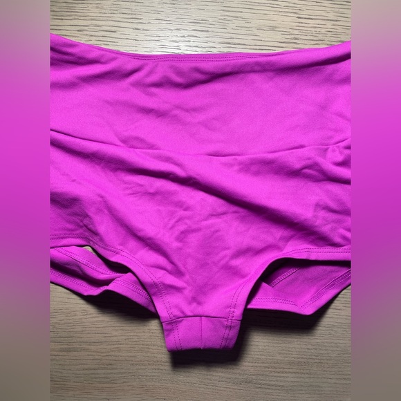 Cut Out Booty Shorts - Picture 5 of 16